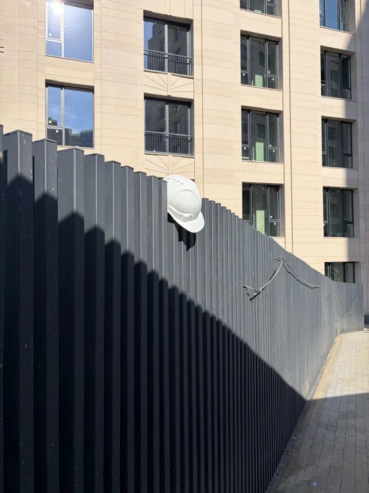 Монтаж ограждения на ЖК Lumiere